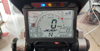 Honda X-ADV 750 DCT Grigio -Ciciriello Moto (2)