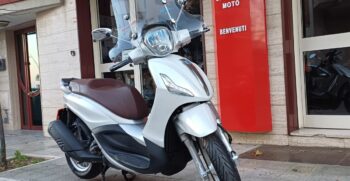 Piaggio Beverly 300 Bianco – Ciciriello Moto (12)