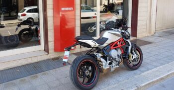 MV Augusta Brutale Trepistoni 800 Grigio – Ciciriello Moto (13)