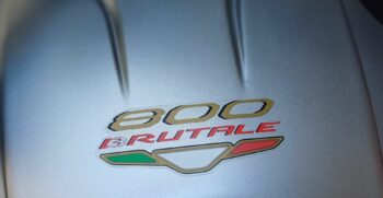 MV Augusta Brutale Trepistoni 800 Grigio – Ciciriello Moto (5)