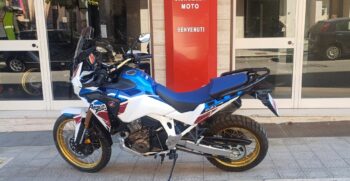 Honda Africa Twin 1100 Tricolor – Ciciriello Moto (2)