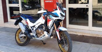 Honda Africa Twin 1100 Tricolor – Ciciriello Moto (5)