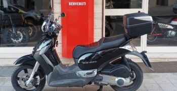 Aprilia Scarabeo 300s Nera – Ciciriello Moto (2)