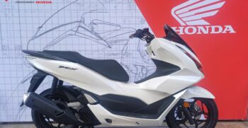 Honda PCX 125 Bianco – Ciciriello Moto