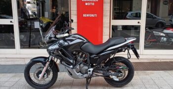 Honda Transalp 700 Grigia – Ciciriello Moto (2)