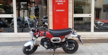 Honda DAX 125 Rosso – Ciciriello Moto (2)