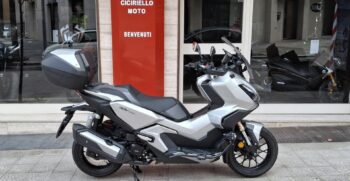 Honda ADV 350 Grigio – Ciciriello Moto (1)