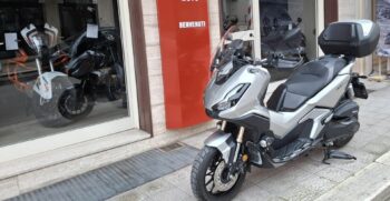 Honda ADV 350 Grigio – Ciciriello Moto (11)