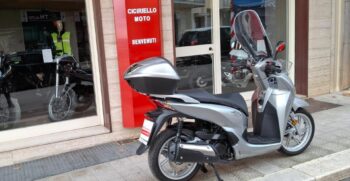 Honda SH 300 Grigio – Ciciriello Moto (7)