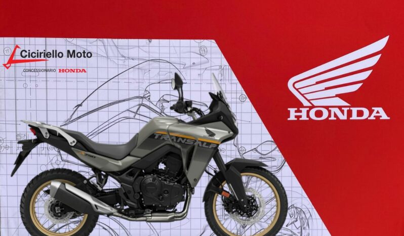 Honda XL Transalp 750 Pearl Deep Mud Grey – Ciciriello Moto