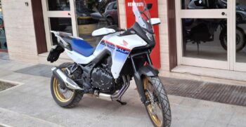 Honda XL Transalp 750 Tricolor – Ciciriello Moto (10)