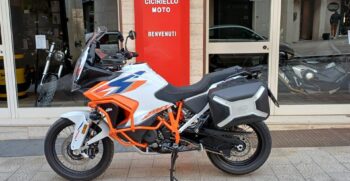 KTM Super Adventure R 1290 Bianco-Arancio – Ciciriello Moto (2)