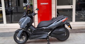 Yamaha X-MAX 300 Tech Max – Ciciriello Moto (2)