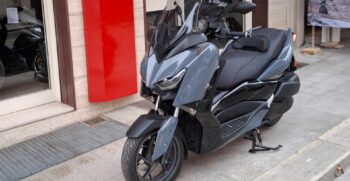 Yamaha X-MAX 300 Tech Max – Ciciriello Moto (9)