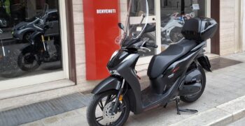 Honda SH 150 Nera – Cciriello Moto (11)