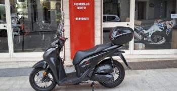Honda SH 150 Nera – Cciriello Moto (2)
