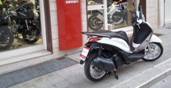 Piaggio Medley 125 Bianco – Ciciriello Moto (9)