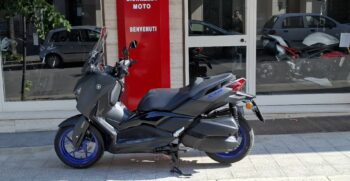 Yamaha X-Max 300 Nero Satinato – Ciciriello Moto (2)