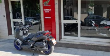 Yamaha X-Max 300 Nero Satinato – Ciciriello Moto (6)