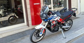 Aprilia Tuareg 660 Bianca-Blu – Ciciriello Moto (9)