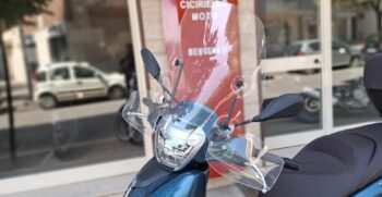 Piaggio Beverly 300 Blu – Ciciriello Moto (6)