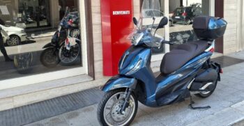 Piaggio Beverly 300 Blu – Ciciriello Moto (8)