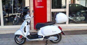Vespa GTS 300 HPE Bianca – Ciciriello Moto (2)