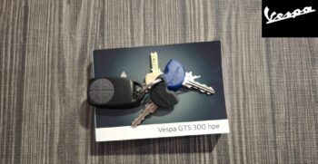 Vespa GTS 300 HPE Bianca – Ciciriello Moto (3)