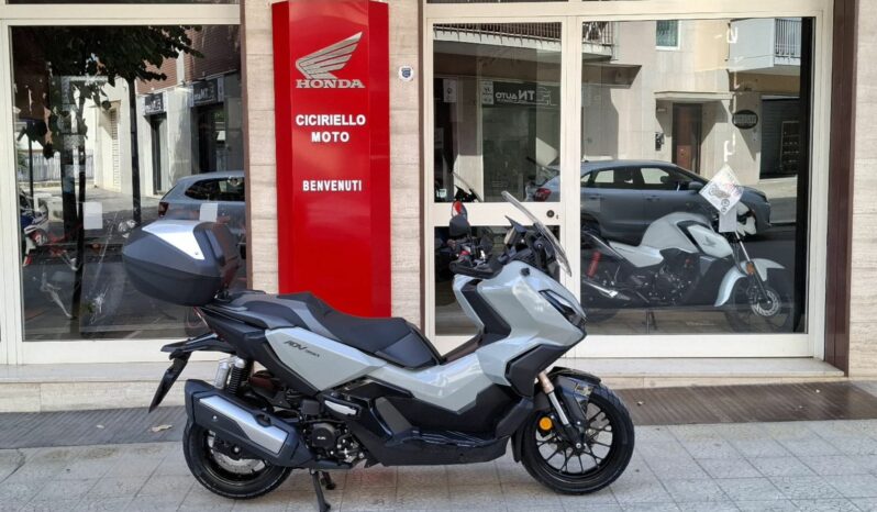 Honda ADV 350 Falcon Grey – Ciciriello Moto (1)