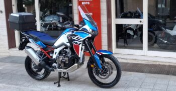 Honda Africa Twin 1100 DCT Tricolor (Ciciriello Moto) (8)