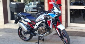 Honda Africa Twin 1100 Manuale Tricolor – Ciciriello Moto (11)