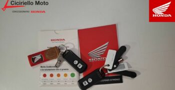 Honda Forza 300 Bianco (Ciciriello Moto) (4)