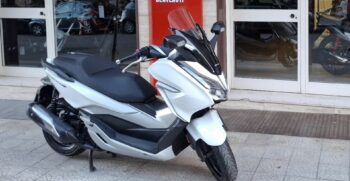 Honda Forza 300 Bianco (Ciciriello Moto) (8)