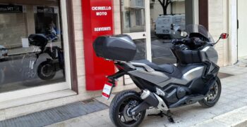 Honda Forza 750 DCT Grigio – Ciciriello Moto (11)