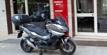 Honda Forza 750 DCT Grigio – Ciciriello Moto (12)