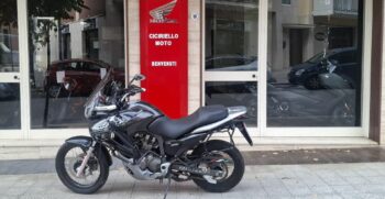 Honda XL 700 Transalp Nera – Ciciriello Moto (2)