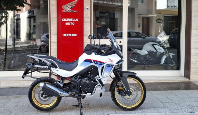 Honda XL Transalp 750 Tricolor – Ciciriello Moto (1)