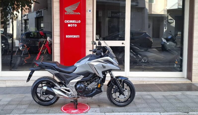 Honda NC 750 X Manuale Falcon Grey – Ciciriello Moto (1)