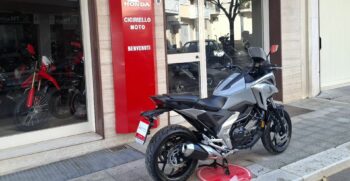 Honda NC 750 X Manuale Falcon Grey – Ciciriello Moto (8)